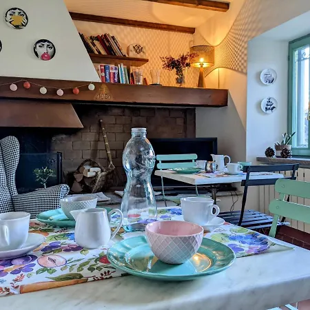 Il Poggiolo ベッド・アンド・ブレックファスト 3*