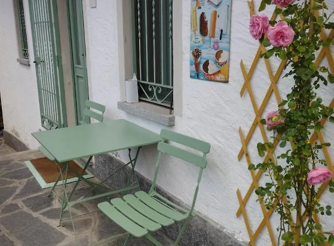 Il Poggiolo Alojamento de Acomodação e Pequeno-almoço Stresa